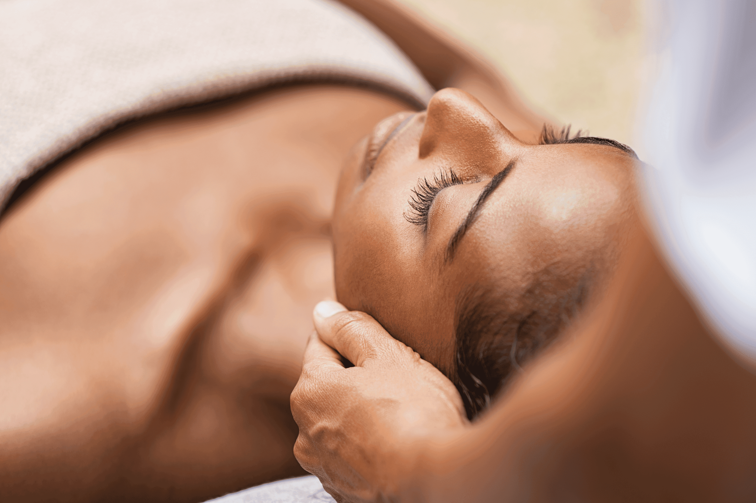 Extensions et rehaussement de cils
